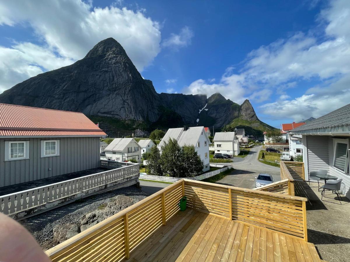 House In The Heart Of Lofoten With Spectacular View 雷讷 外观 照片